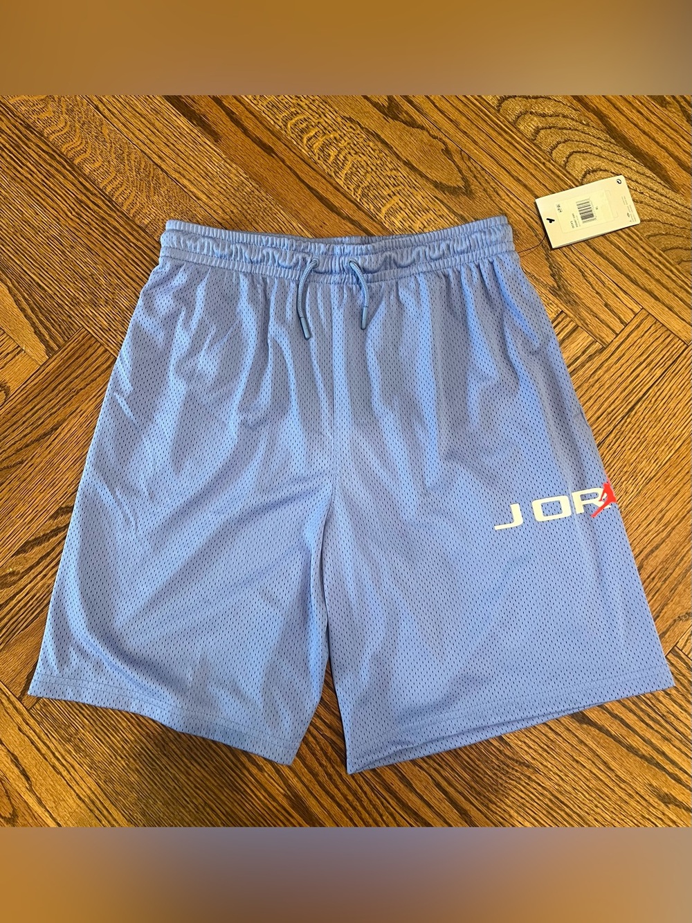 Jordan Boys’ Light Blue Mesh Athletic/Basketball Shorts, Size XL, NEW WITH TAGS